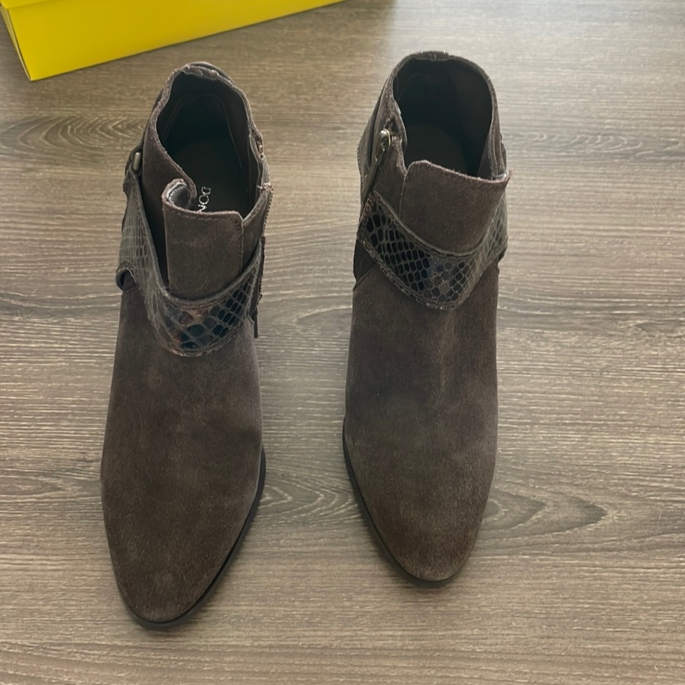Donald plainer boots